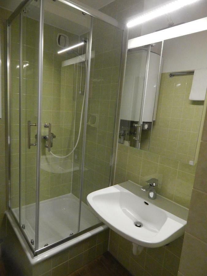 Free Apartment - Schoenblick Bad Urach Εξωτερικό φωτογραφία